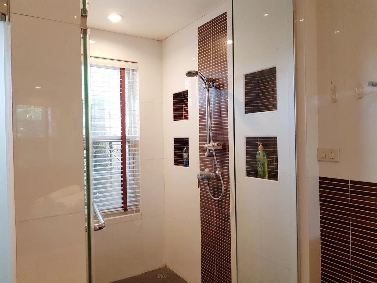 Prompimarn Villa Toscana Bangkok Exterior photo